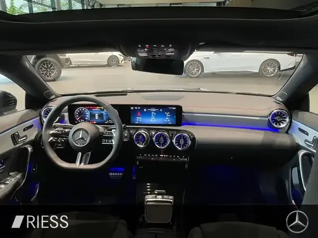 Mercedes-Benz CLA 250