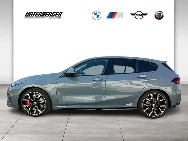BMW 123