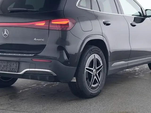 Mercedes-Benz EQA 300