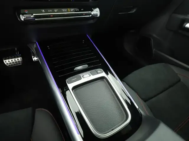 Mercedes-Benz GLA 220