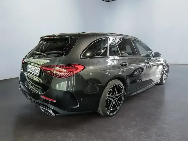 Mercedes-Benz C 300