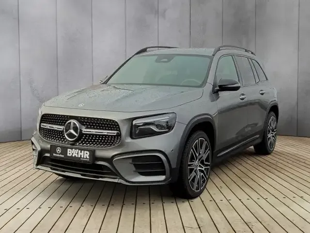 Mercedes-Benz GLB 200