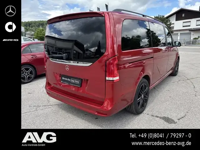 Mercedes-Benz V 250