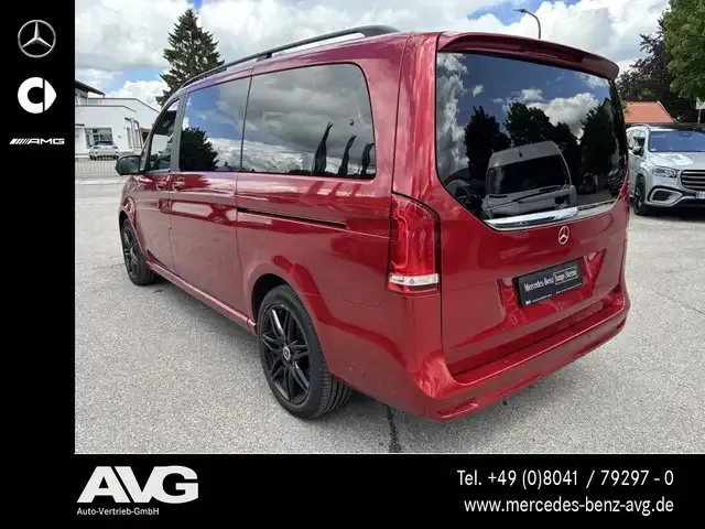 Mercedes-Benz V 250