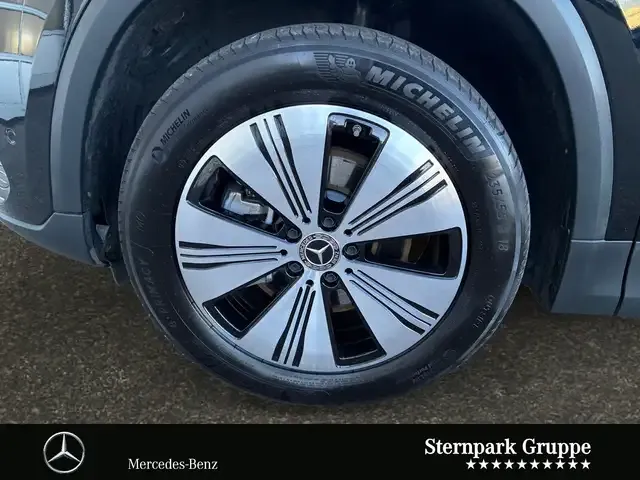 Mercedes-Benz EQA 300