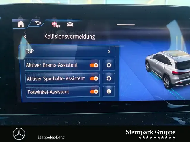 Mercedes-Benz EQA 300