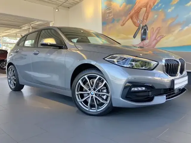 BMW 120
