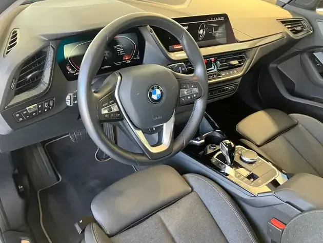 BMW 120
