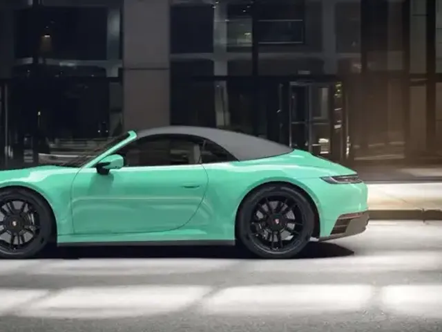 Porsche 911
