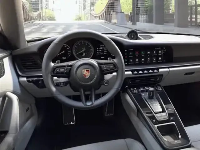 Porsche 911