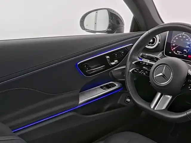 Mercedes-Benz CLE 200