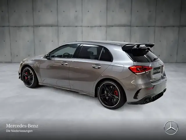 Mercedes-Benz A 45 AMG