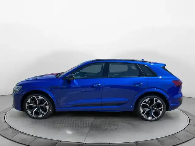 Audi SQ8 e-tron