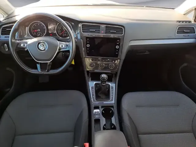 Volkswagen Golf Variant