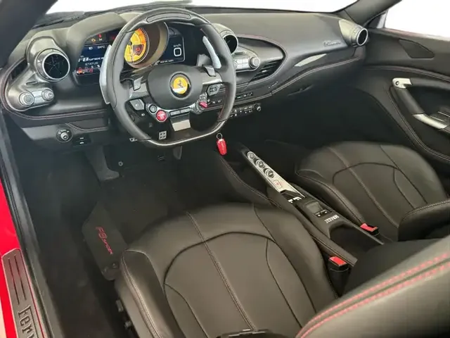 Ferrari F8 Spider