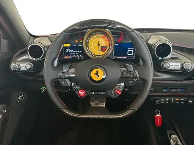 Ferrari F8 Spider