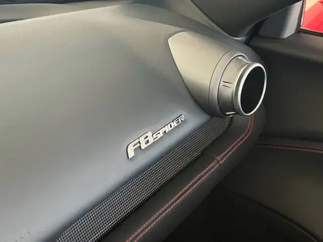 Ferrari F8 Spider