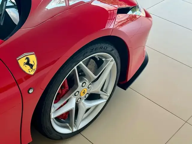 Ferrari F8 Spider