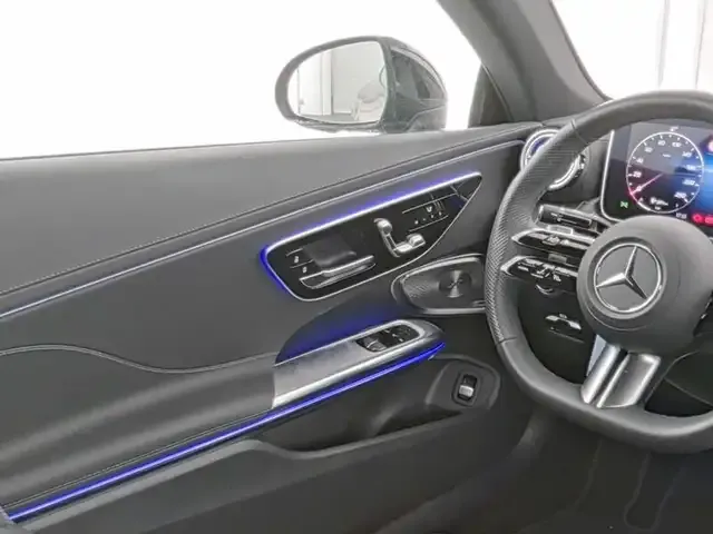 Mercedes-Benz CLE 300