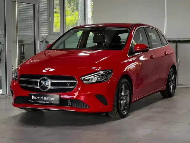 Mercedes-Benz B 200