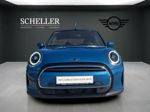 MINI Cooper Cabrio