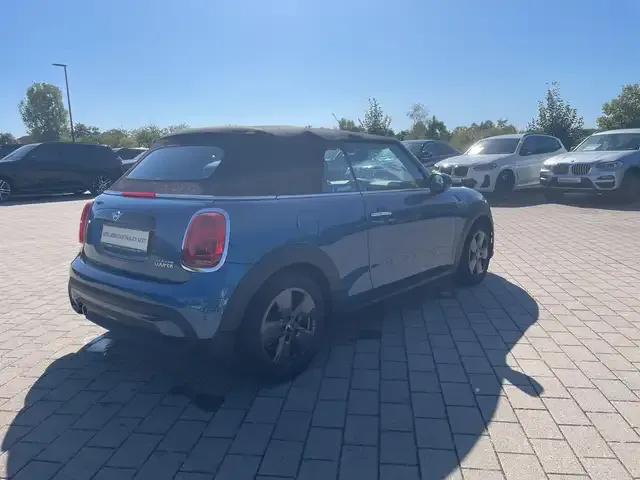 MINI Cooper Cabrio