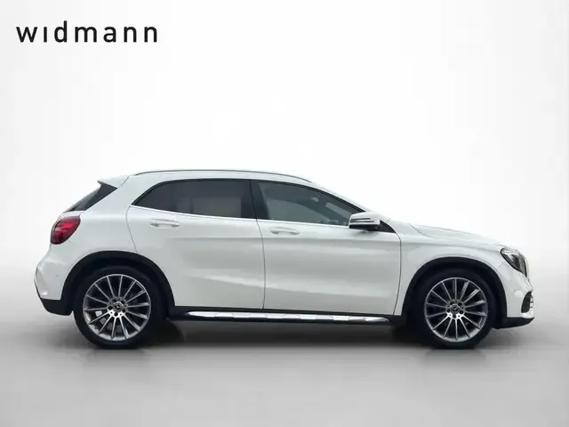 Mercedes-Benz GLA 250