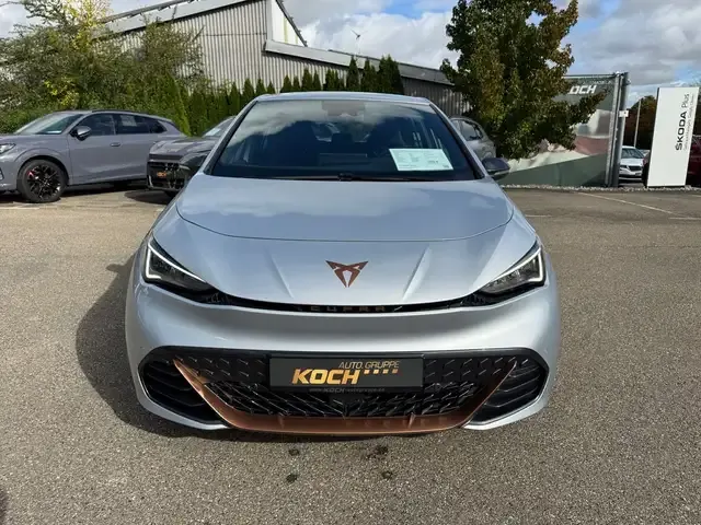 CUPRA Born