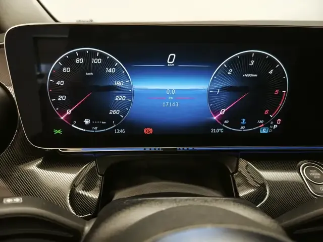 Mercedes-Benz V 220