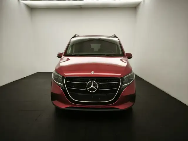 Mercedes-Benz V 220