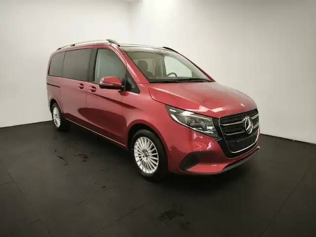 Mercedes-Benz V 220