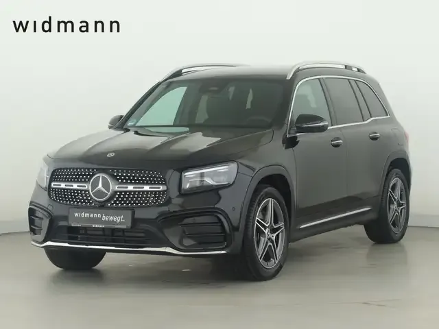 Mercedes-Benz GLB 220