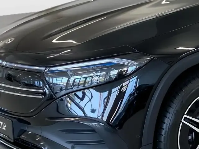 Mercedes-Benz EQB 350