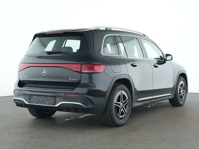 Mercedes-Benz EQB 350
