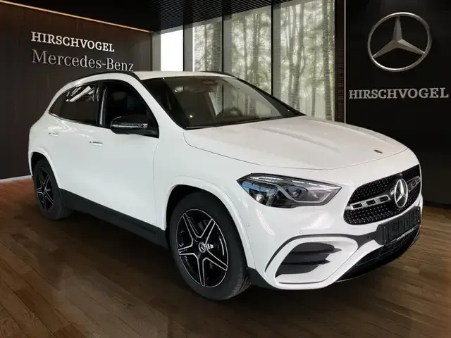 Mercedes-Benz GLA 200
