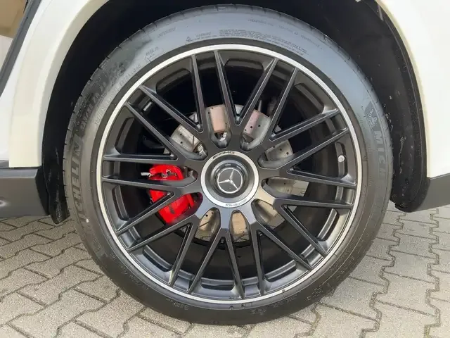 Mercedes-Benz GLS 63 AMG