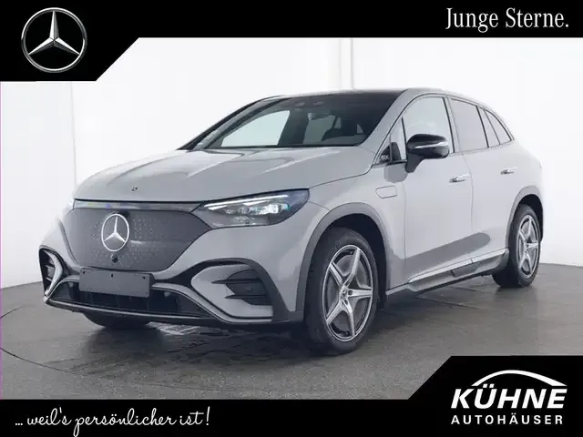 Mercedes-Benz EQE SUV
