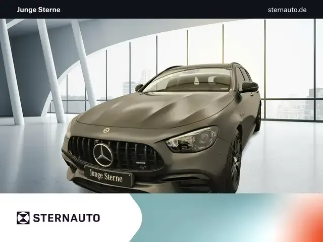 Mercedes-Benz E 63 AMG