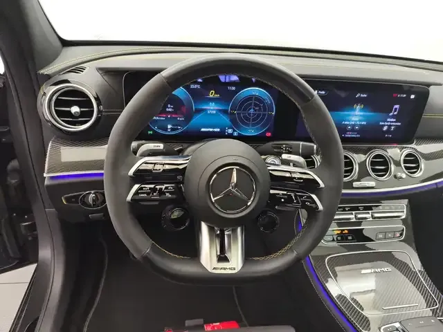 Mercedes-Benz E 63 AMG