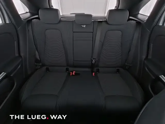Mercedes-Benz EQA 300