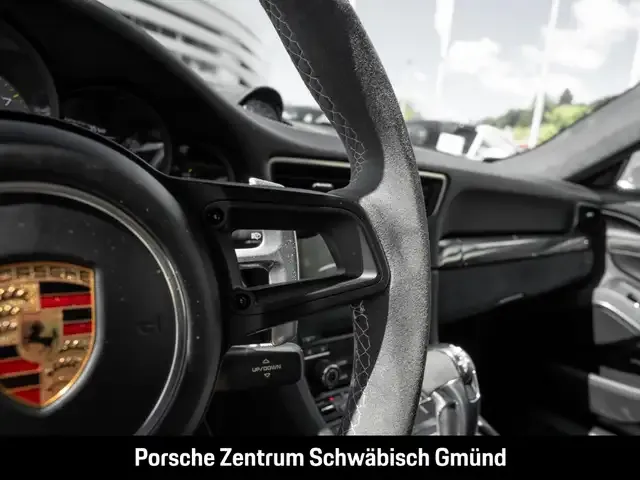 Porsche 991