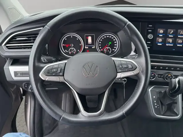 Volkswagen T6.1 Multivan