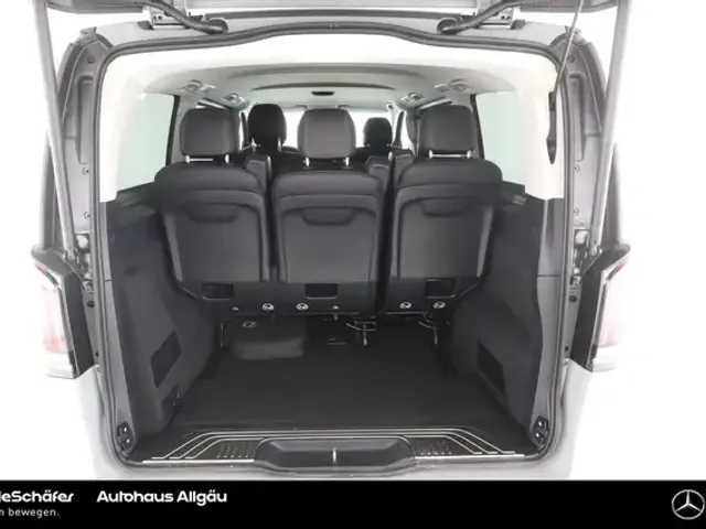 Mercedes-Benz EQV 300