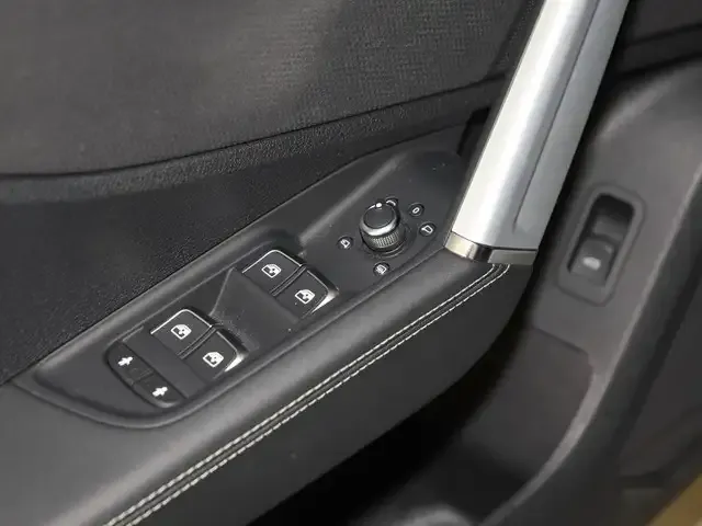 Audi SQ2