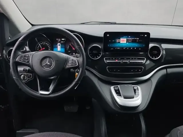 Mercedes-Benz EQV 300