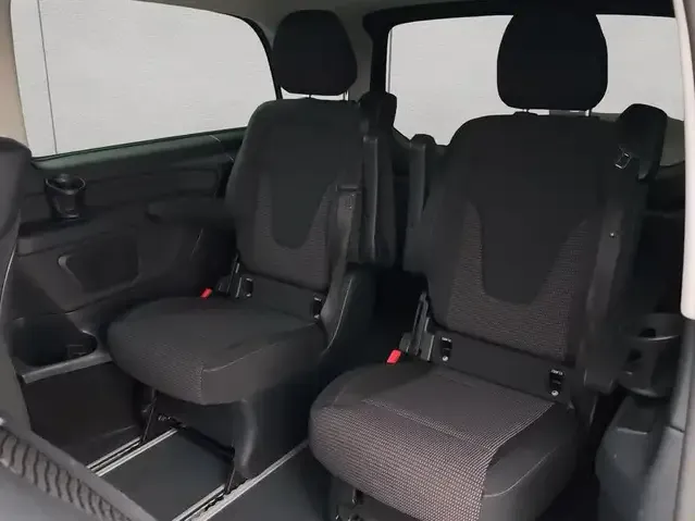 Mercedes-Benz EQV 300