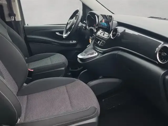 Mercedes-Benz EQV 300