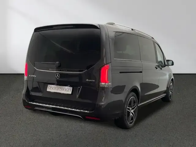 Mercedes-Benz V 250