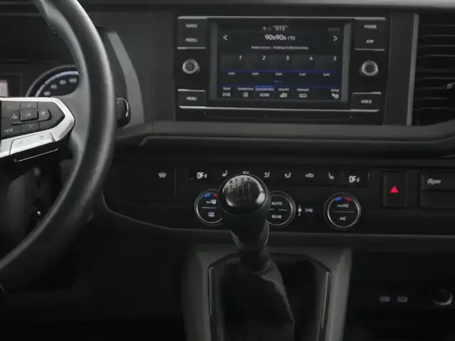 Volkswagen T6.1 Caravelle