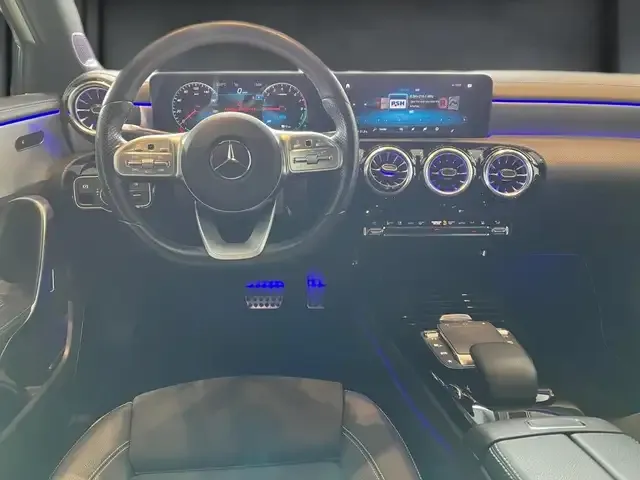 Mercedes-Benz A 250